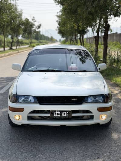 Toyota Corolla 2000