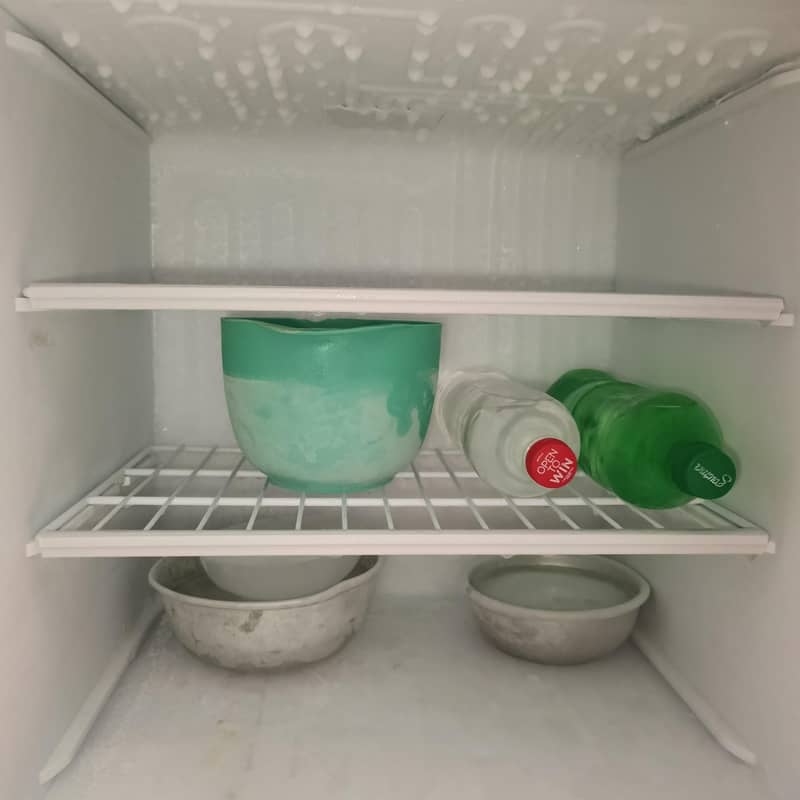 refrigerator 5