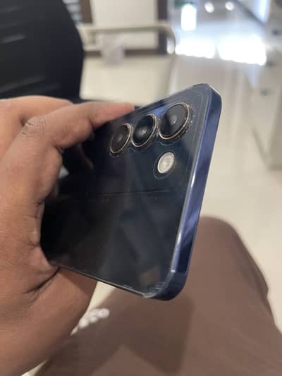 Vivo Y100