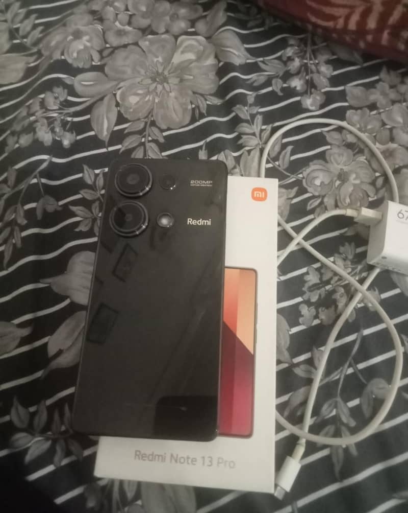 Xiaomi Redmi Note 13 Pro 1