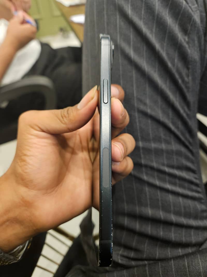 Apple iPhone 15 plus exchange possible 5