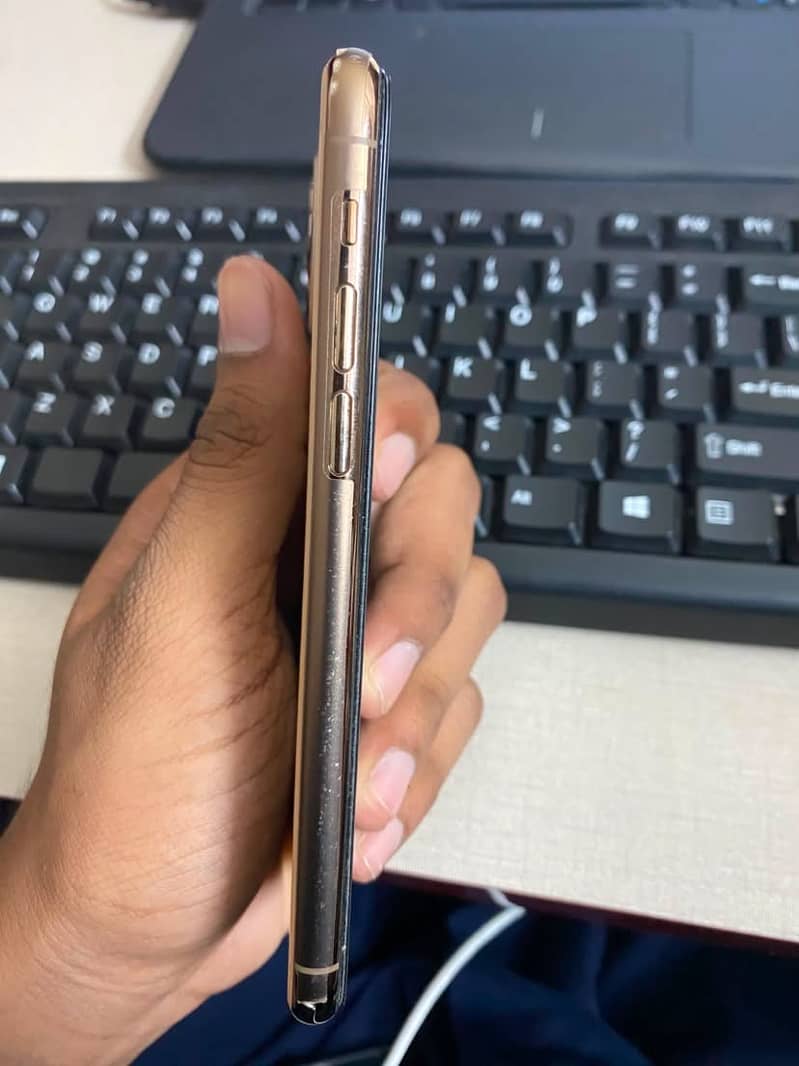 Apple iPhone 11 Pro 10