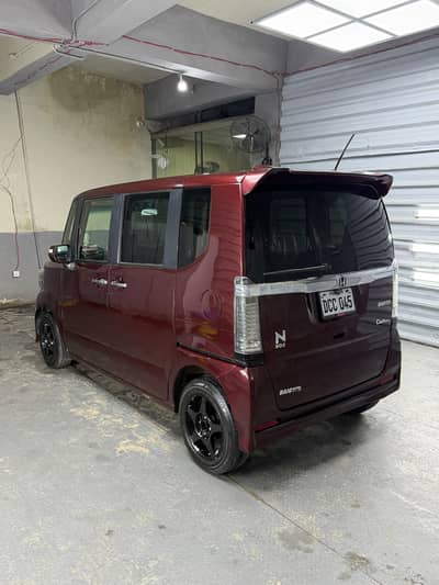 Honda N Box Custom 2018