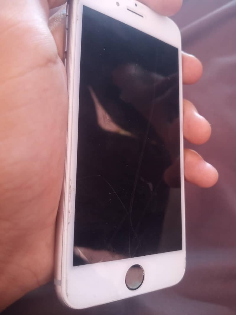 Apple iPhone 6S 4