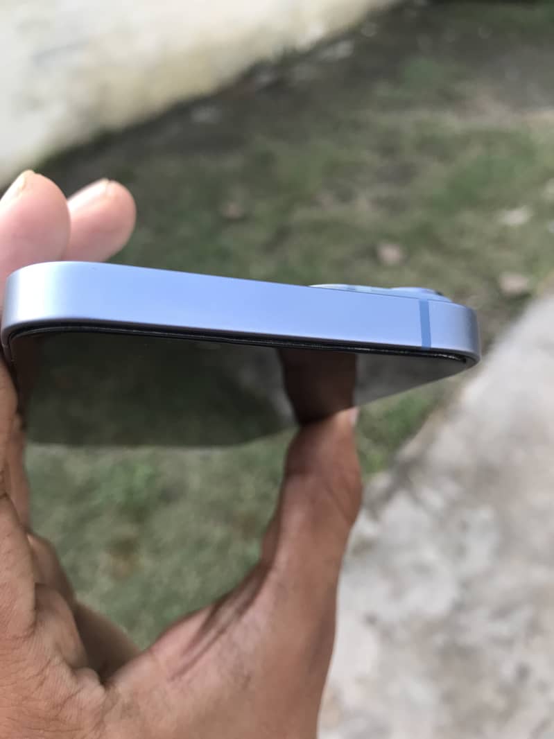 Apple iPhone 14 6