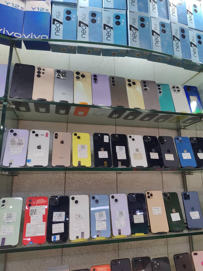 Apple iPhone 15 Pro Max 1