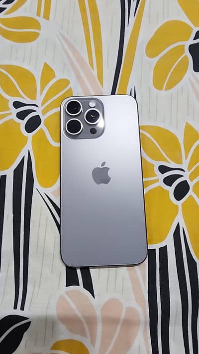 iphone 15 pro max 512 gb factory unlocked 10/10 non pta
