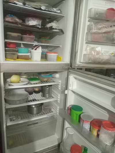 Dawlance Double Door Refrigerator – Neat & Clean Condition