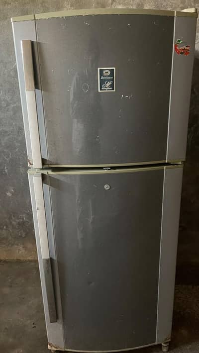 Dowlance fridge all ok no open no repair