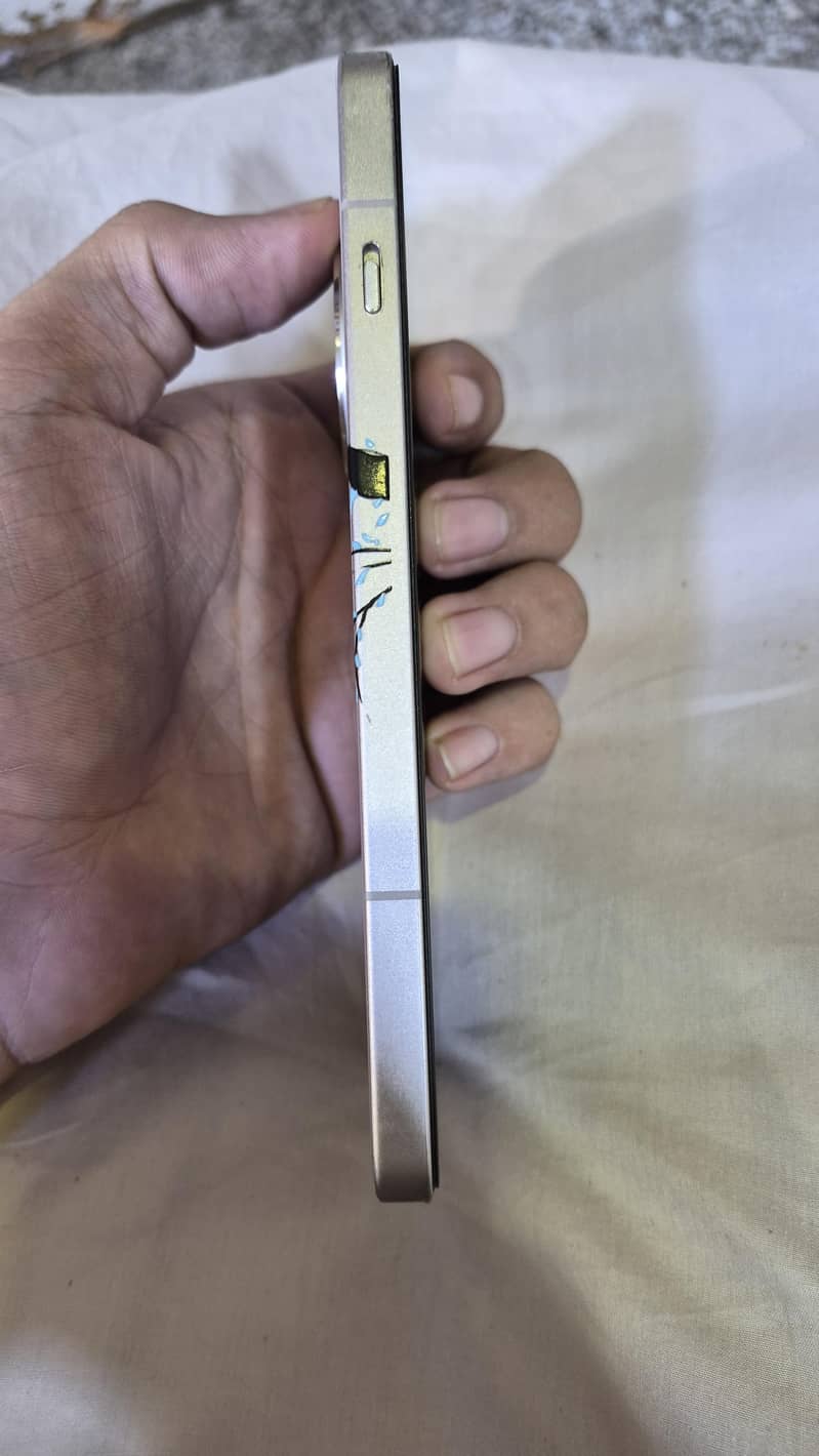 One Plus 13r 2