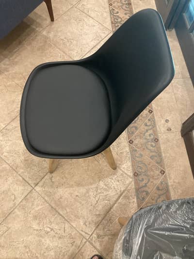 Set of 2 Brand New Fancy Chairs