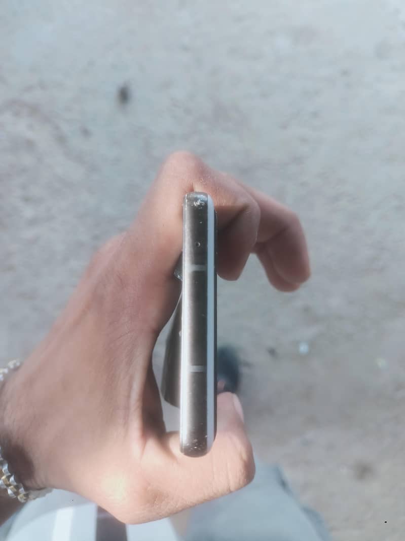 Google Pixel 6a 3