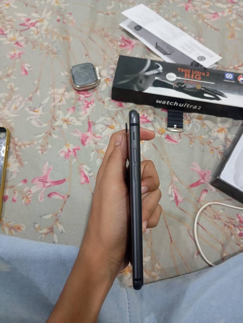 Apple iPhone 8 2