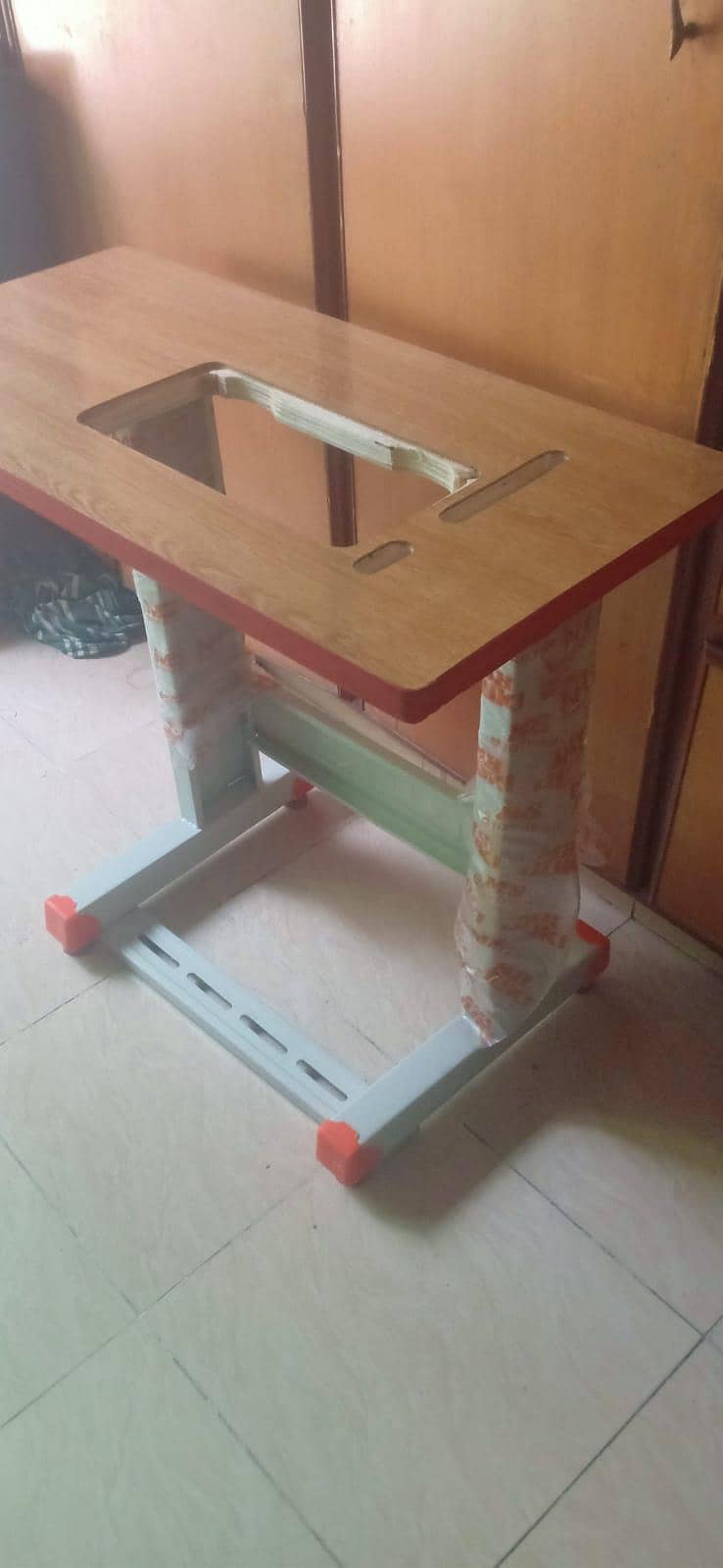 swing machine table/ salai machine table 3