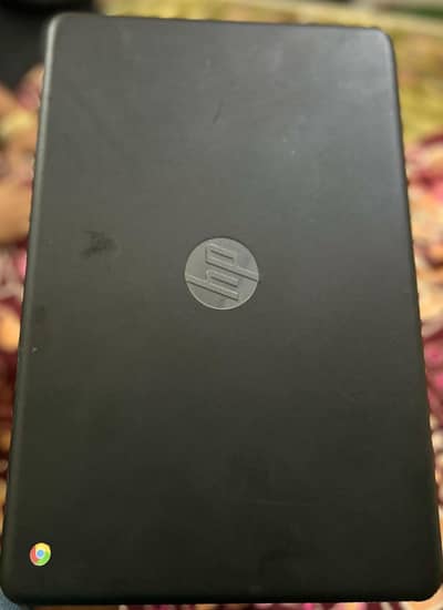 HP chrome book good condition urgent sale