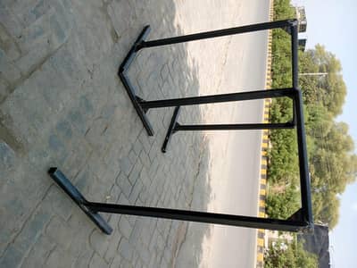 dip bar, parallel bars, dip station, parallettes