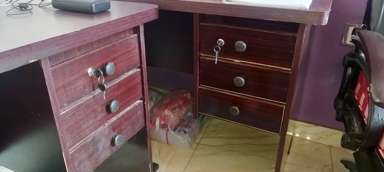 2 office table / computer table 2