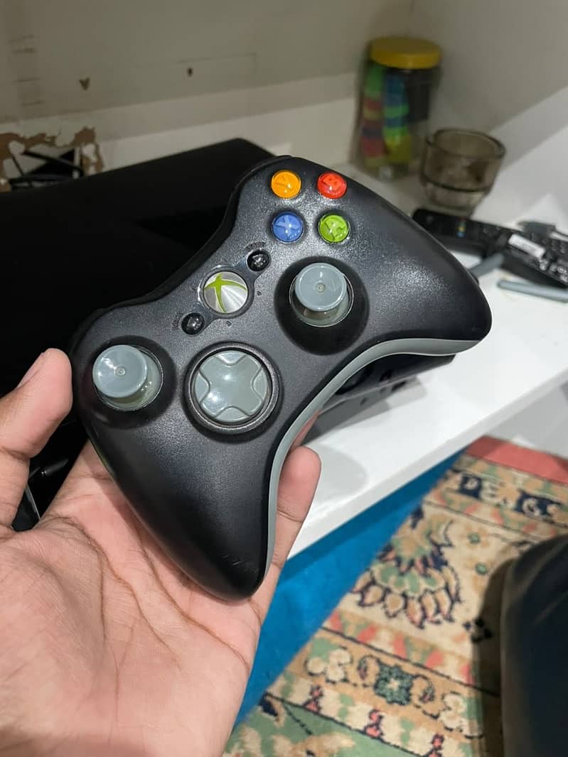 Xbox 360 S 1