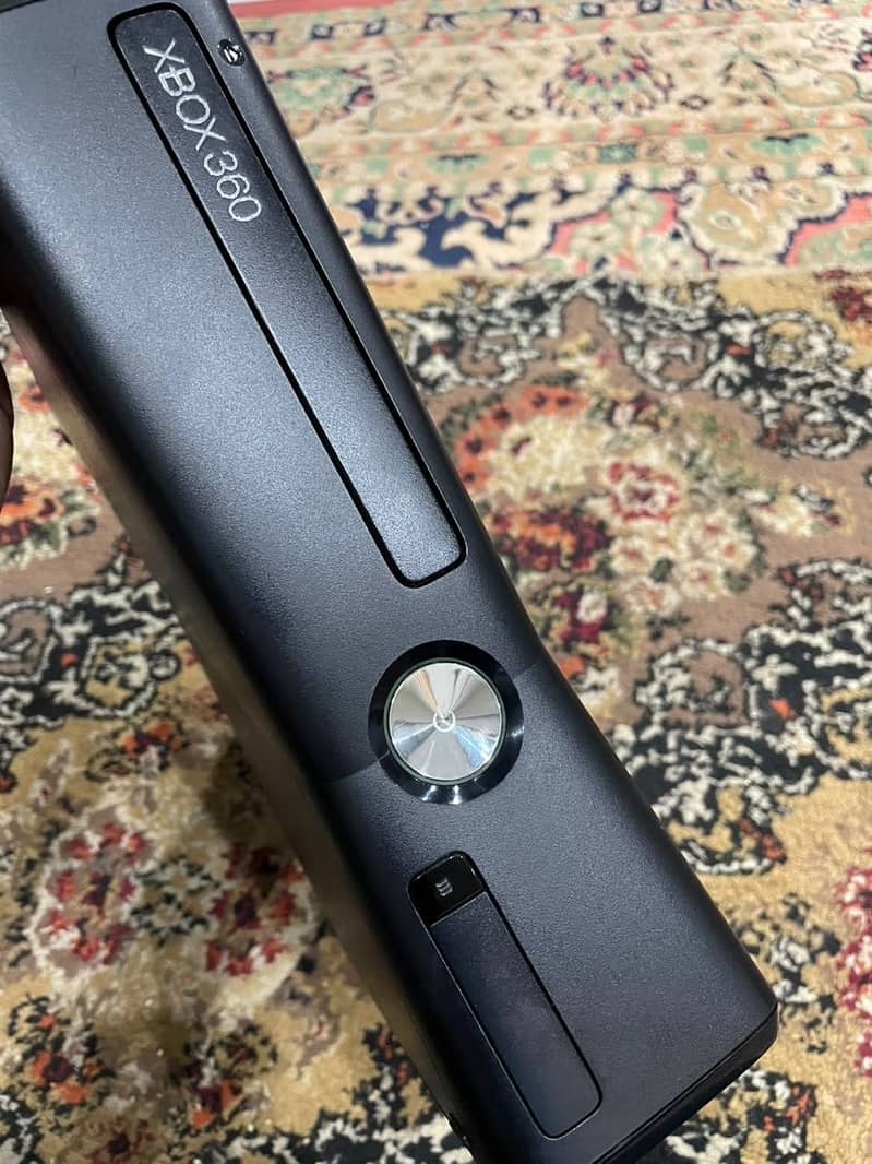 Xbox 360 S 2