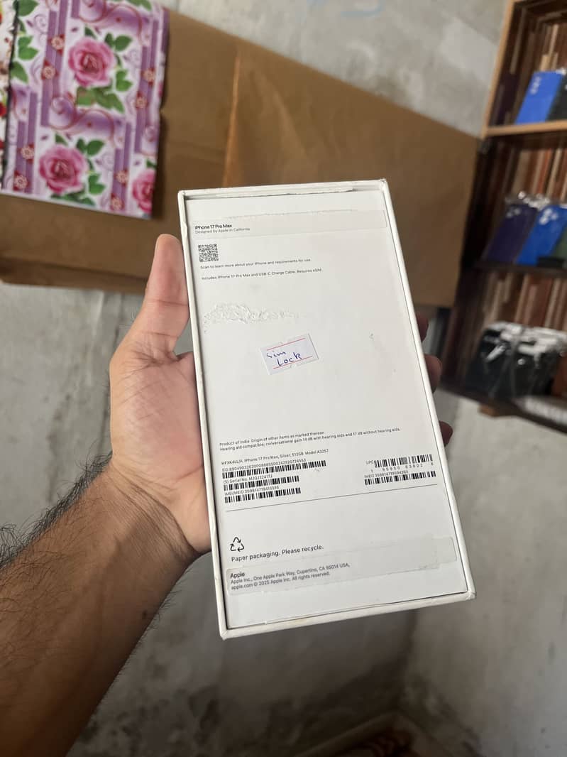 Apple iPhone 17 Pro Max 1