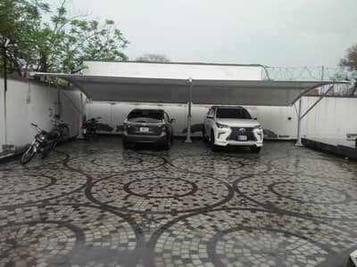 Driver+Helper Urgent Required For House