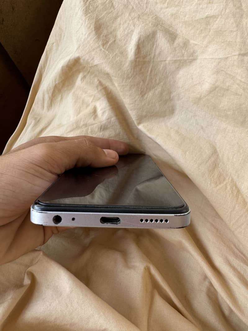 Infinix Smart 8 3