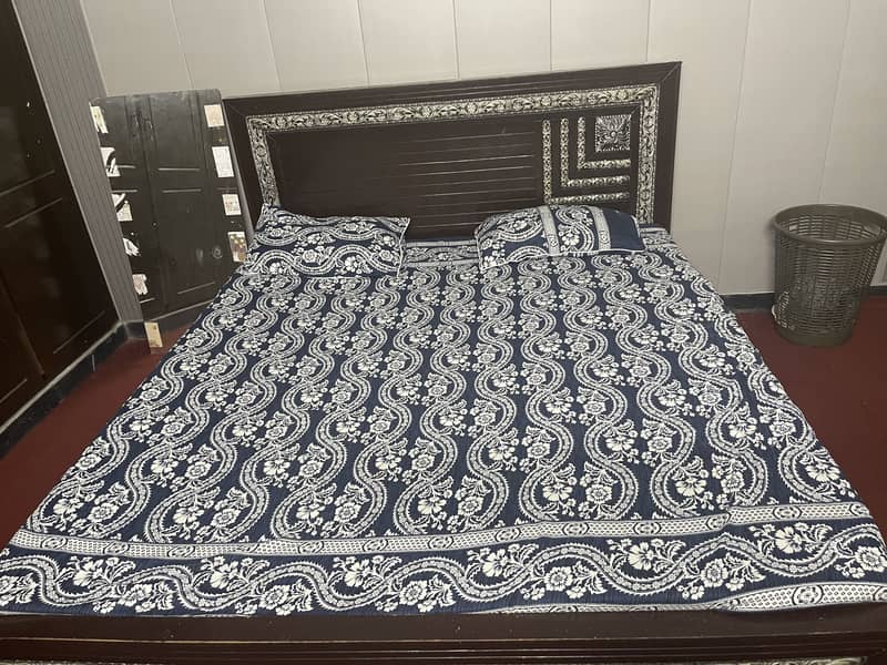 Used bed 0
