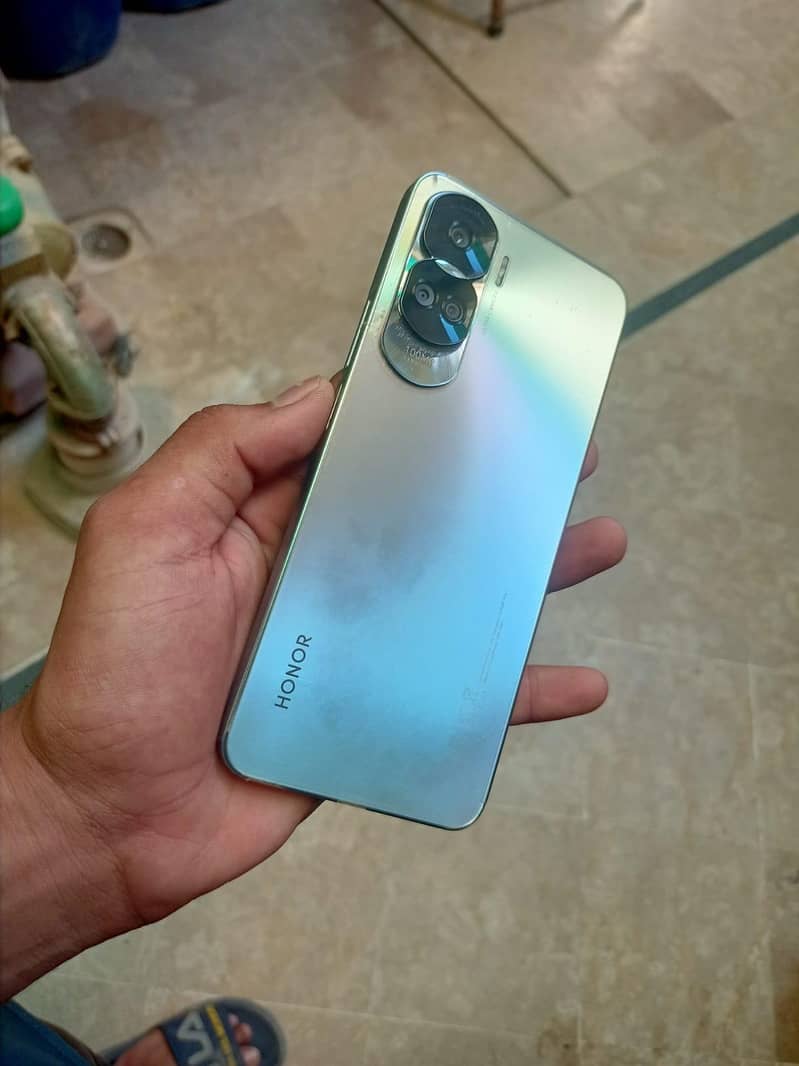 Honor 90 1