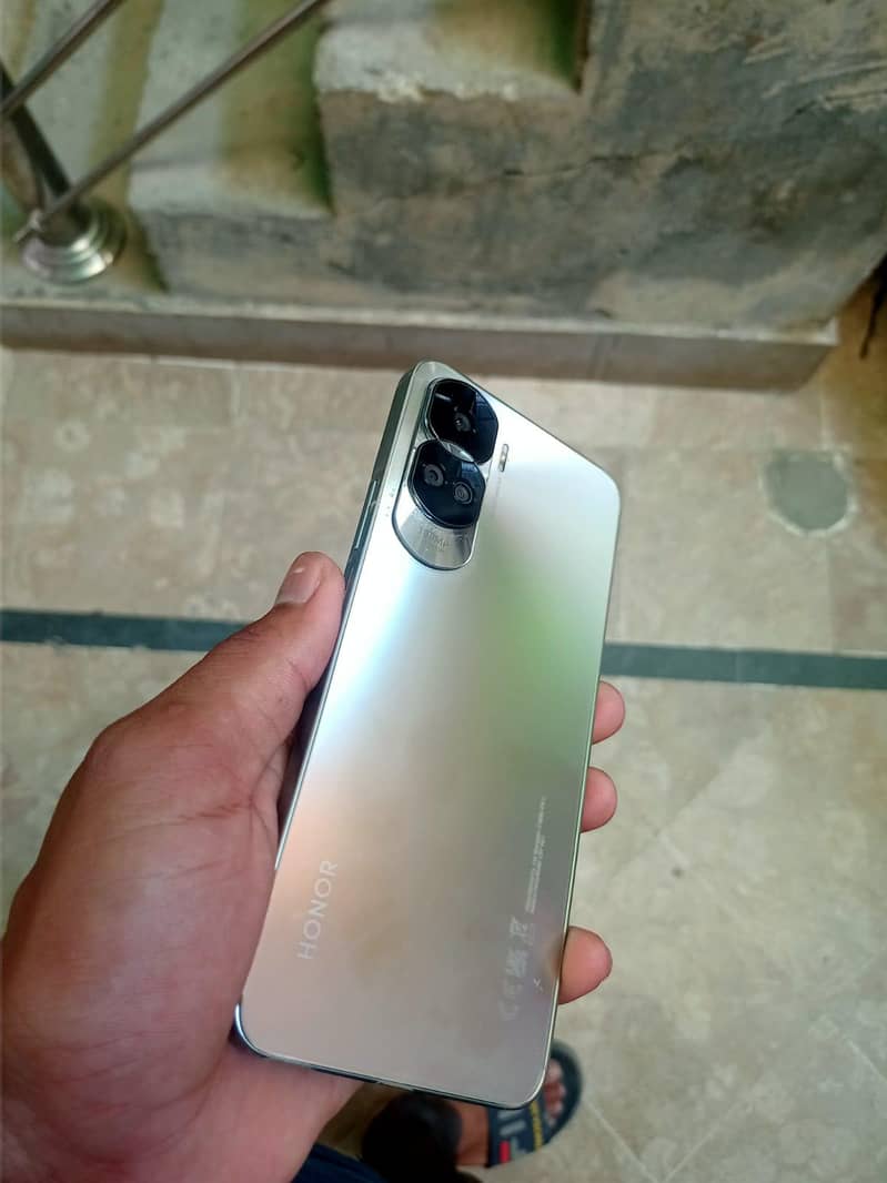 Honor 90 4