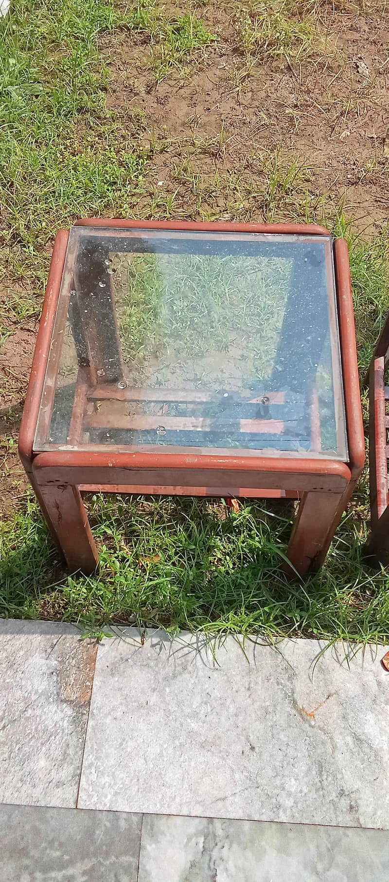 2 side tables 1 center table 5