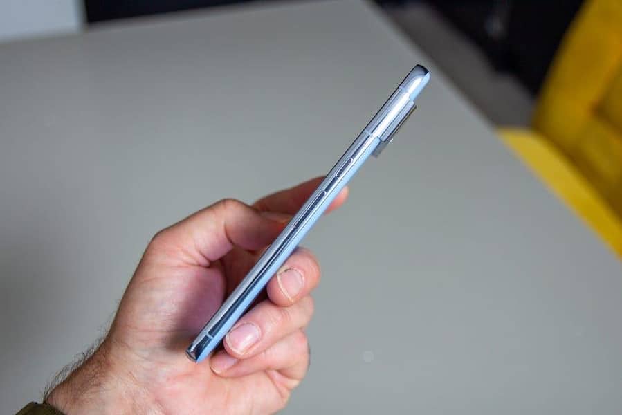 Google Pixel 8 Pro 6
