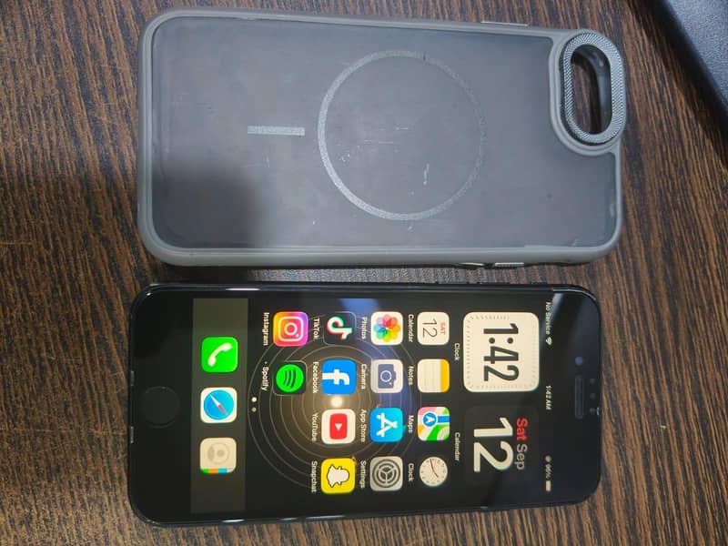 Apple iPhone SE 1