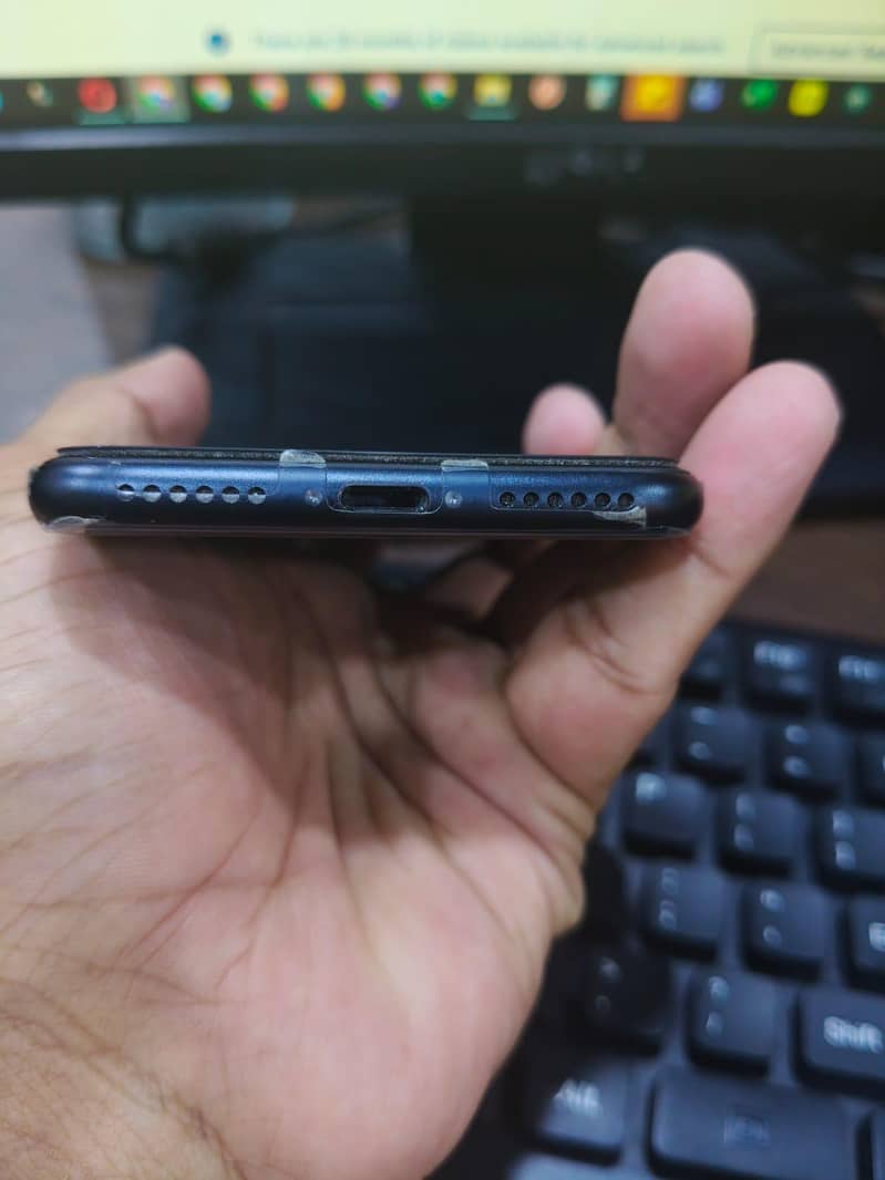 Apple iPhone SE 3