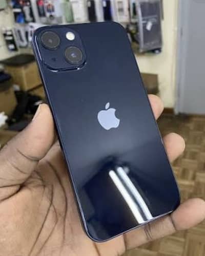 Apple iPhone 13