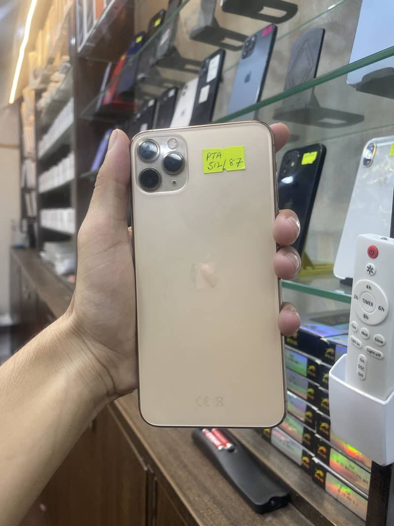 Apple iPhone 11 Pro 1