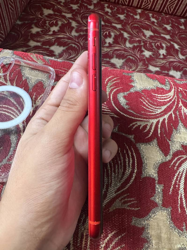 Apple iPhone XR 6