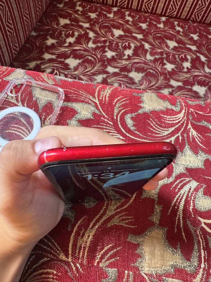 Apple iPhone XR 8
