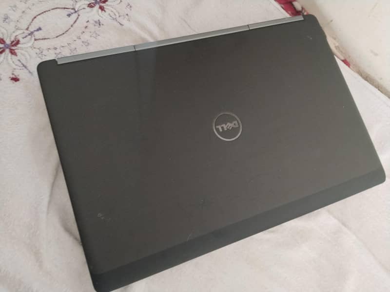 DELL PRECISION 7720 2