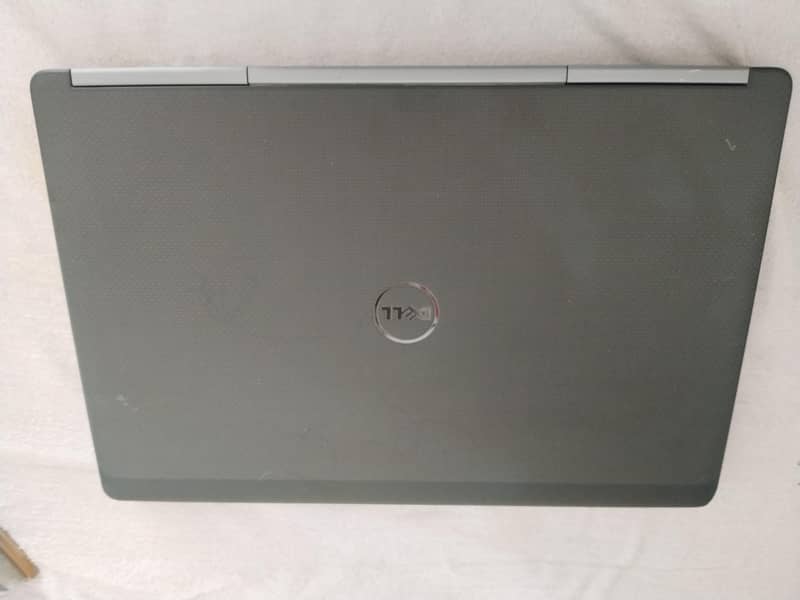 DELL PRECISION 7720 8
