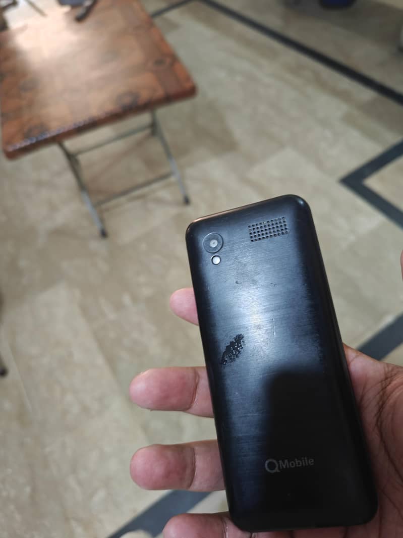 QMobile Power 2000 1