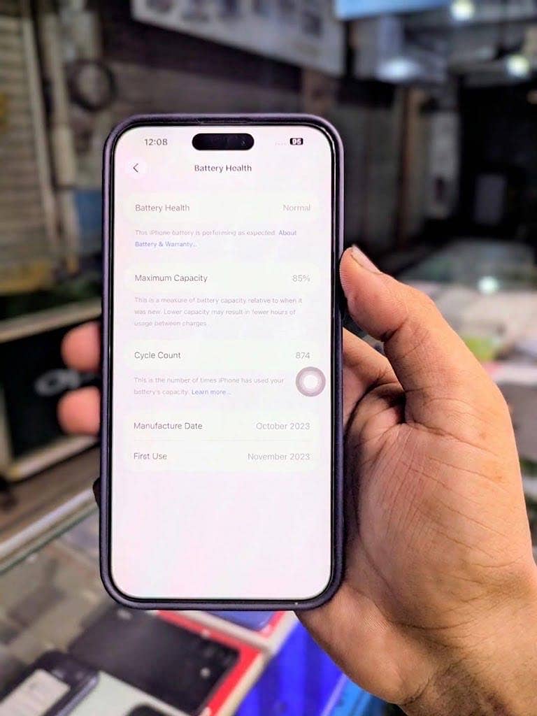 Apple iPhone 15 Pro Max 1