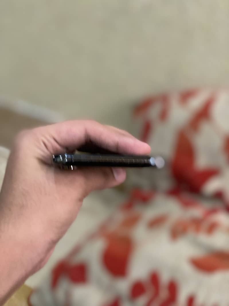 Apple iPhone XS Max 1