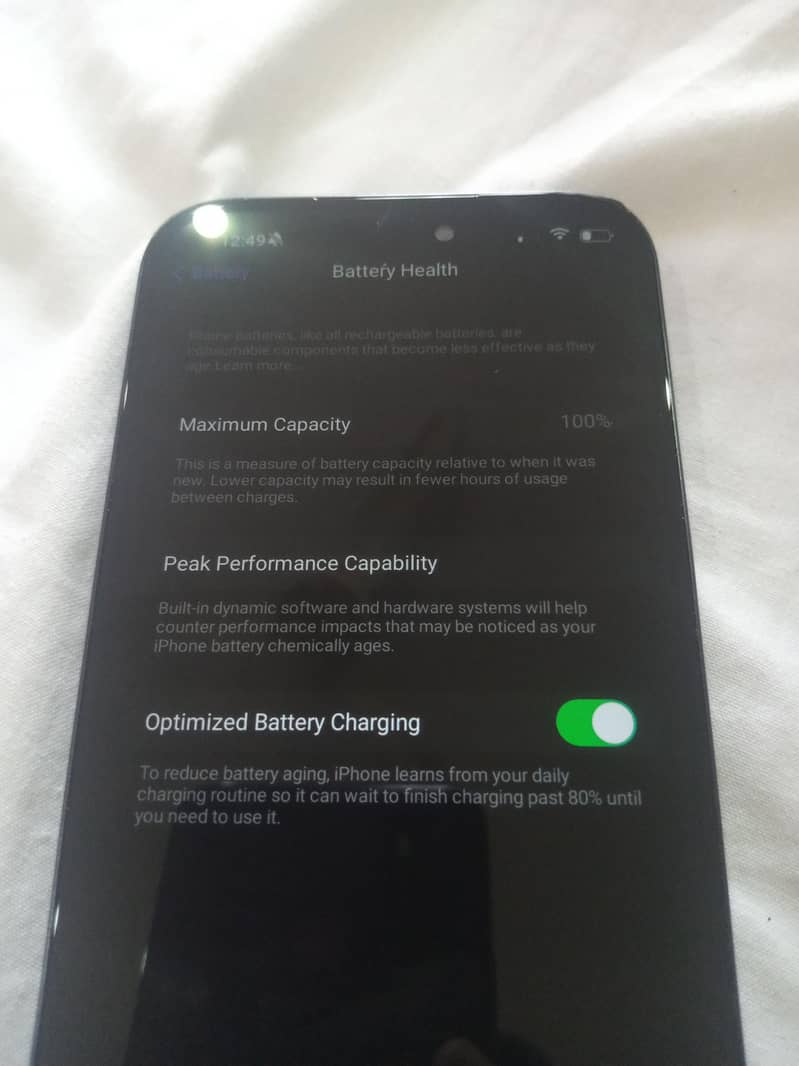 Apple iPhone 17 Pro Max 4