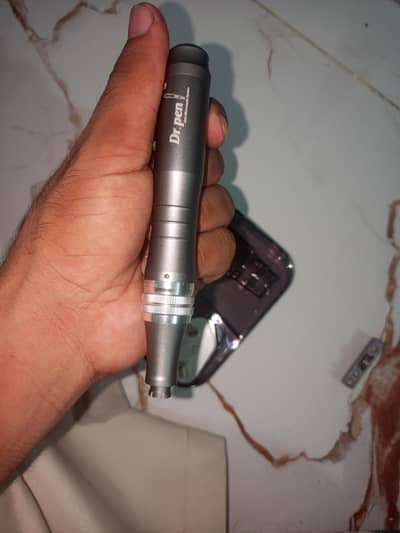 Dr pen bht hi reasonable price or mil jae ga kabhi use ni kya jab sa