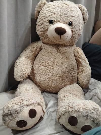 Brown teddy bear 5ft length