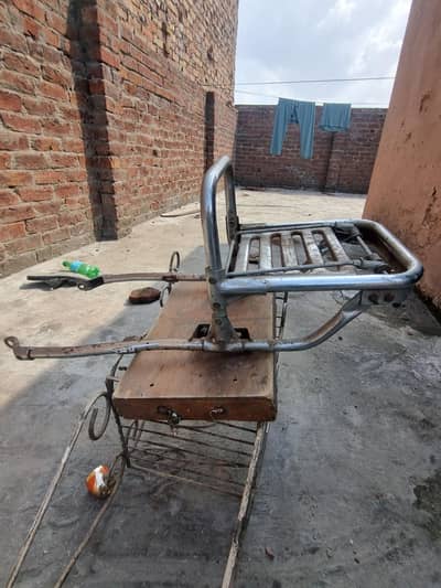 1 عدد کیرئیر سٹینڈ ھونڈا 70cc