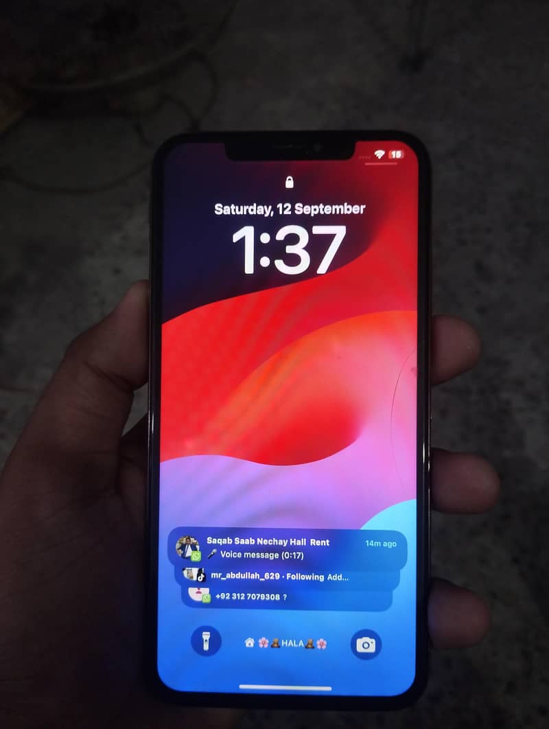 iPhone xs max 0