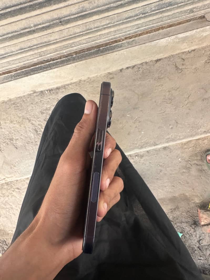 Apple iPhone 14 Pro 6