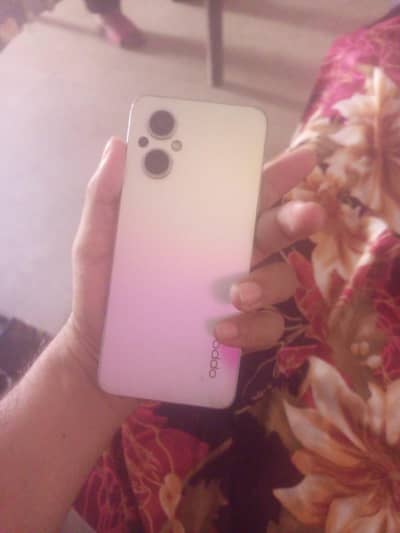 OPPO F21 Pro