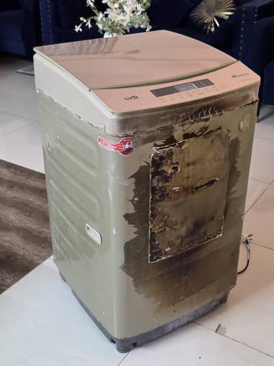 Dawlance Automatic waching machine